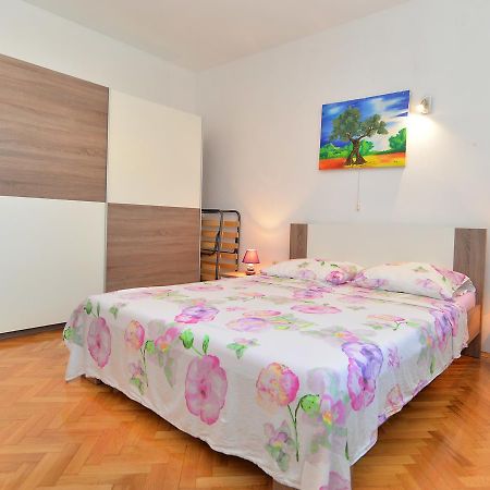 Apartments Gracijano 1724 ลิทซ์ยัน ภายนอก รูปภาพ