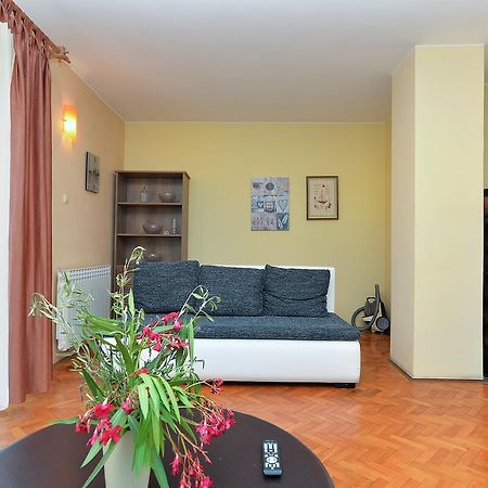Apartments Gracijano 1724 ลิทซ์ยัน ภายนอก รูปภาพ