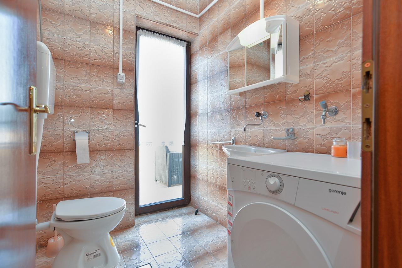 Apartments Gracijano 1724 ลิทซ์ยัน ภายนอก รูปภาพ