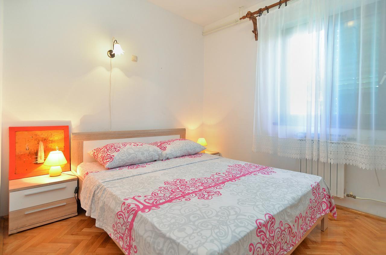 Apartments Gracijano 1724 ลิทซ์ยัน ภายนอก รูปภาพ